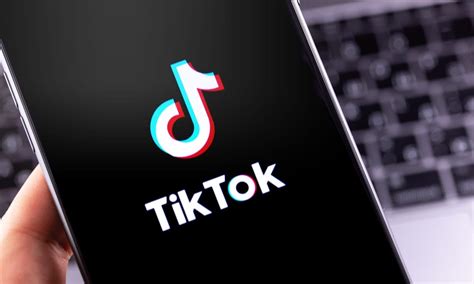 TikTok: The Most Visited Site of 2021 .